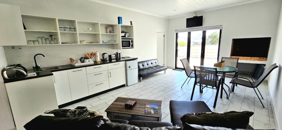 5 Bedroom Property for Sale in Franskraal Western Cape